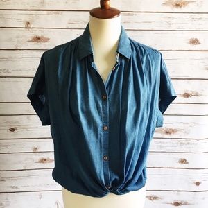 ✨ Madewell Chambray Central Shirt